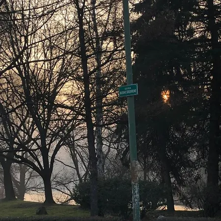 Apartamento Yellow House *